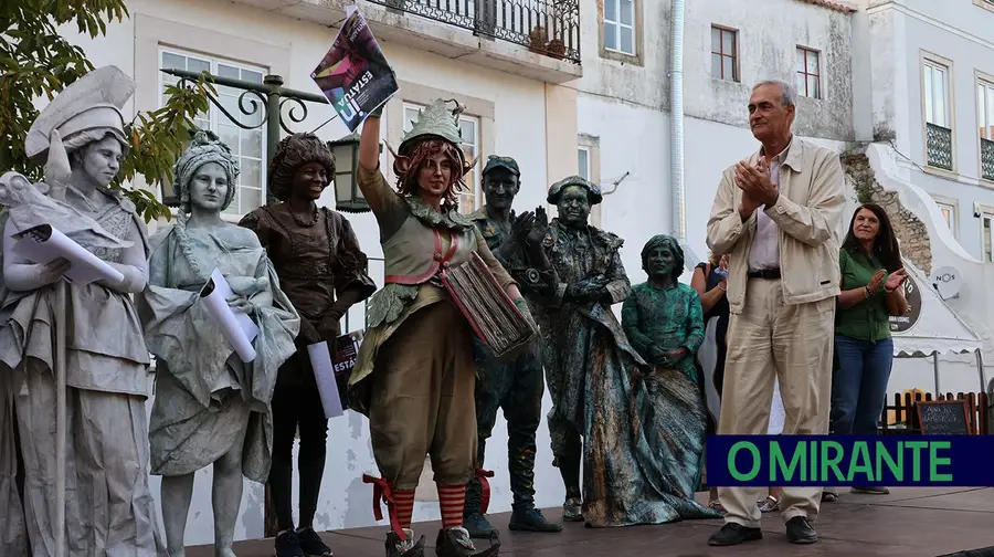 Benny-Venti volta a vencer Festival de Estátuas Humanas de Santarém Benny-Venti volta a vencer Festival de Estátuas Humanas de Santarém