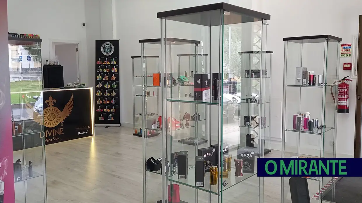 Loja Divine Vape Store abre em Santarém com atendimento personalizado