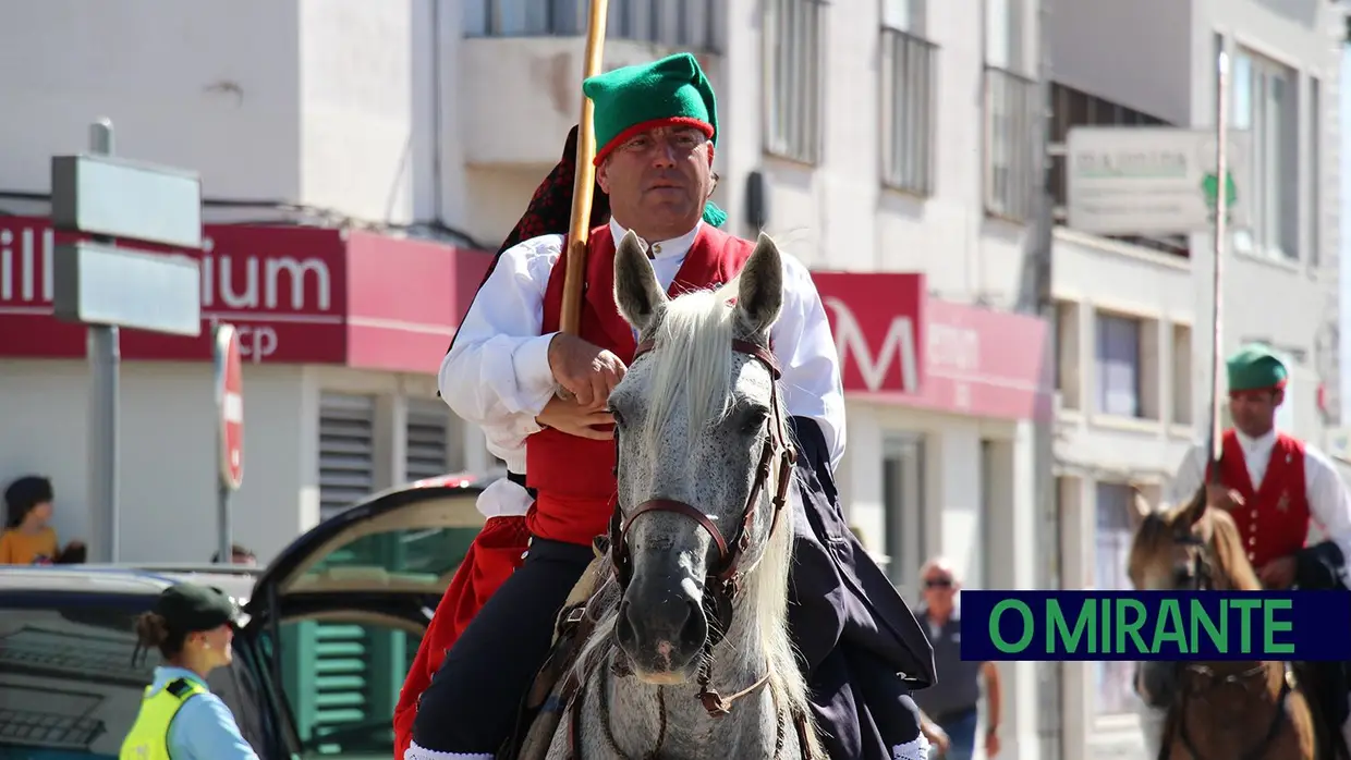 Elogios e emoção marcaram a homenagem ao campino em Samora Correia