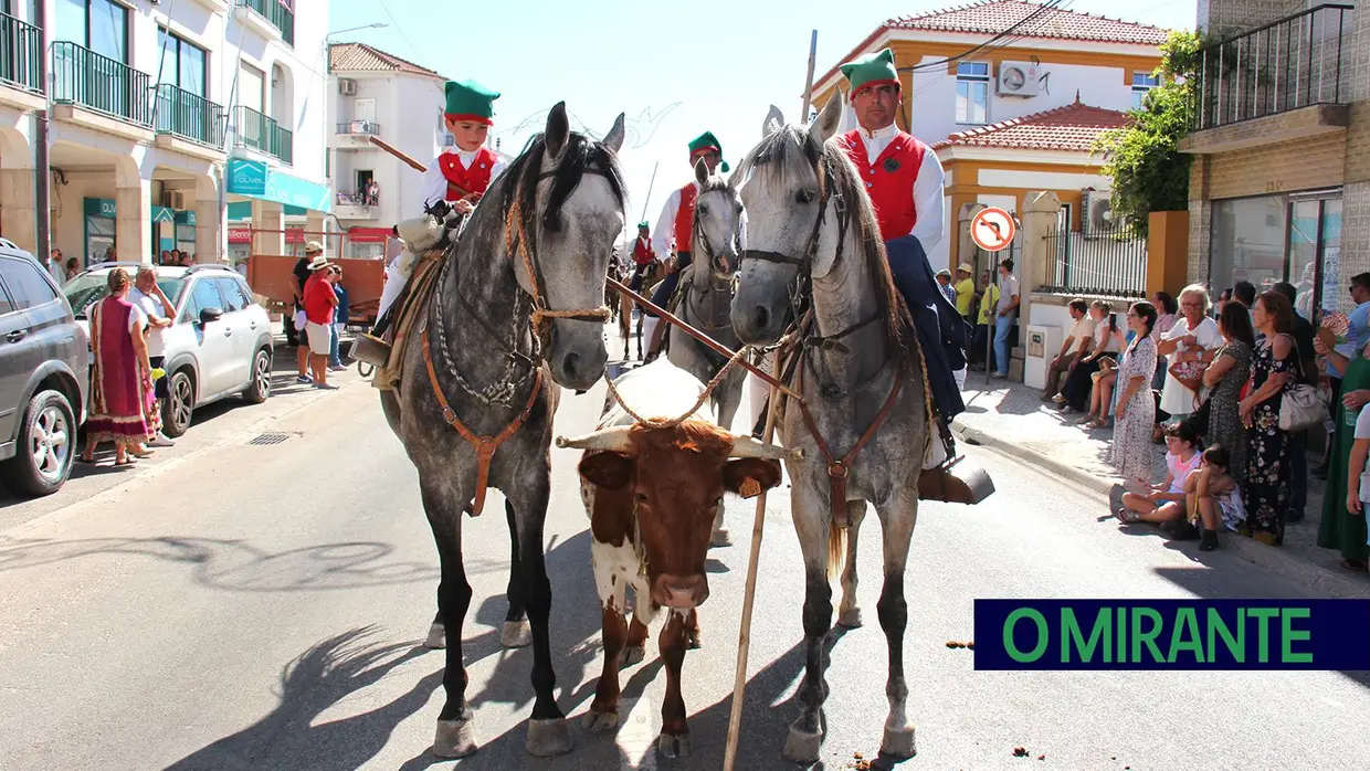 Elogios e emoção marcaram a homenagem ao campino em Samora Correia