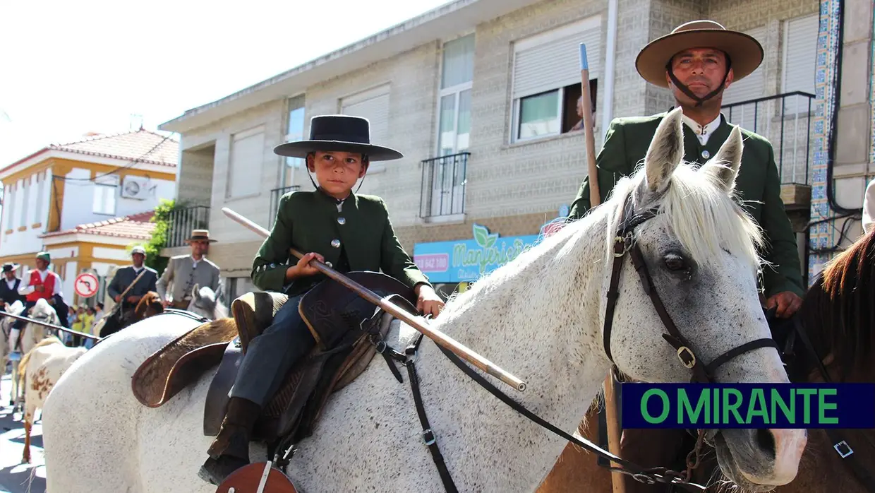 Elogios e emoção marcaram a homenagem ao campino em Samora Correia