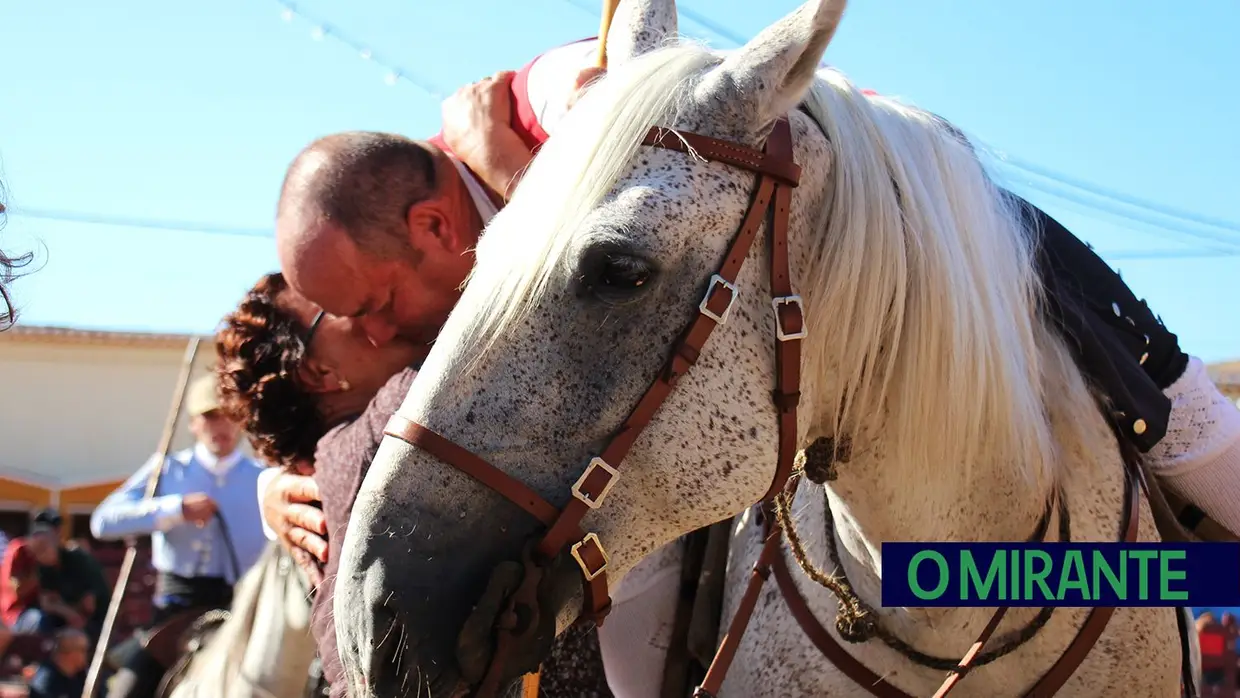 Elogios e emoção marcaram a homenagem ao campino em Samora Correia