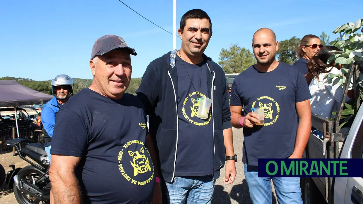 Desfile “Moto-Rural” juntou centenas de pessoas na aldeia da Pereira