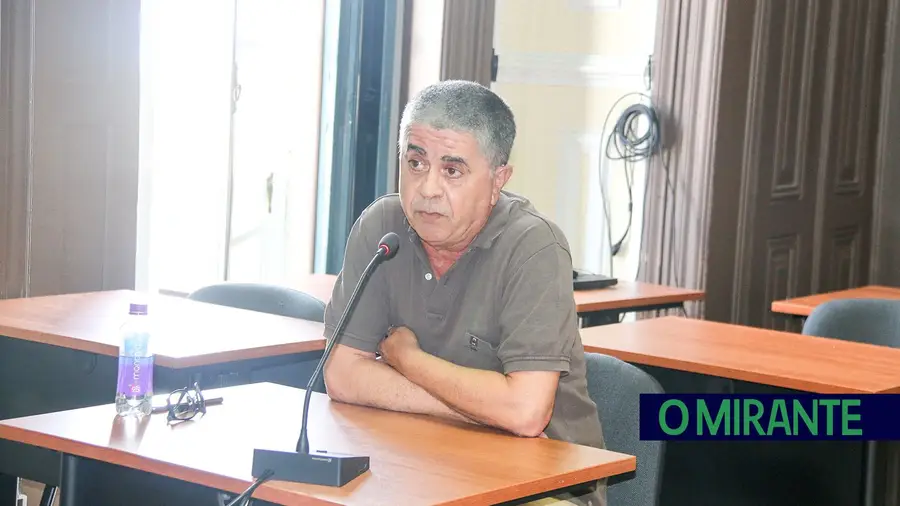 Degradação da zona ribeirinha de Benavente Degradação da zona ribeirinha de Benavente