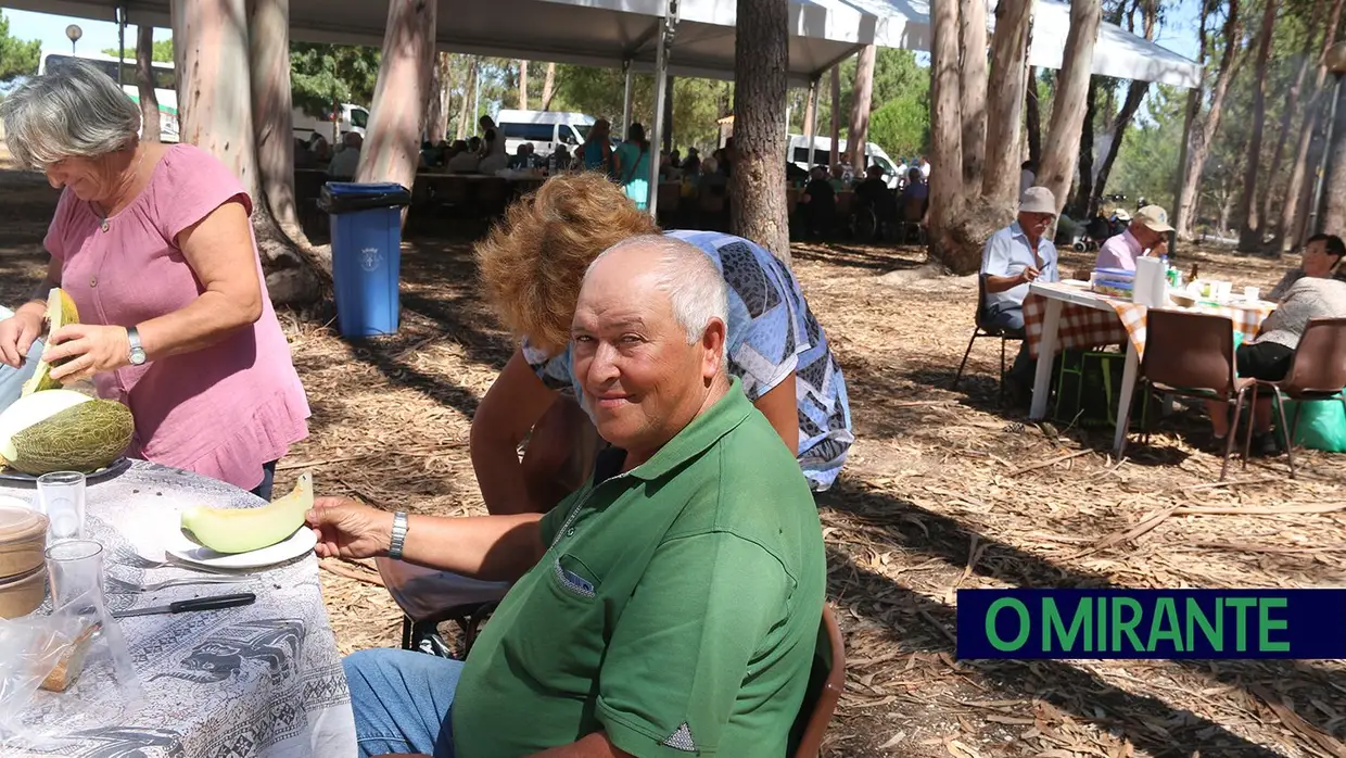 700 idosos reunidos em Benavente para o almoço convívio