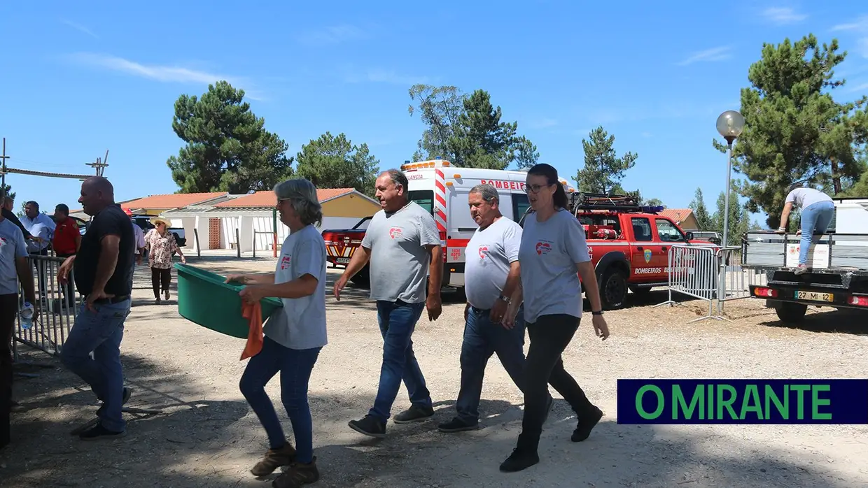 700 idosos reunidos em Benavente para o almoço convívio