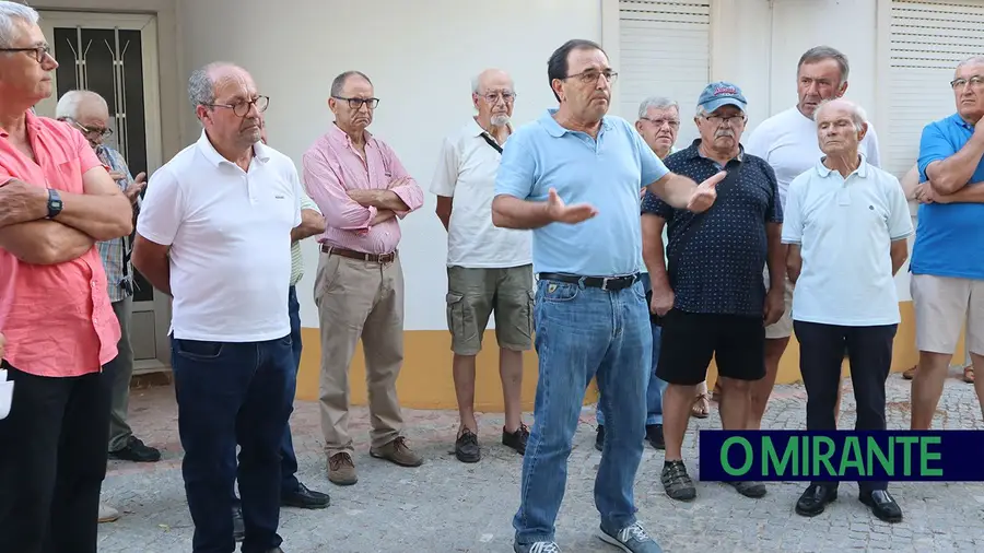 Vigília em Vila Nova da Barquinha pela falta de médicos no concelho Vigília em Vila Nova da Barquinha pela falta de médicos no concelho
