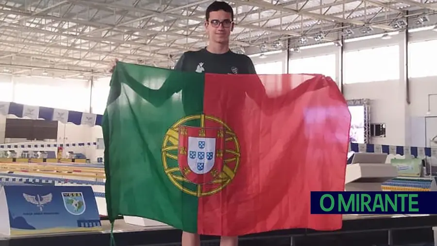 Nadador de Tomar representou Portugal nos Mundiais Escolares no Brasil Nadador de Tomar representou Portugal nos Mundiais Escolares no Brasil