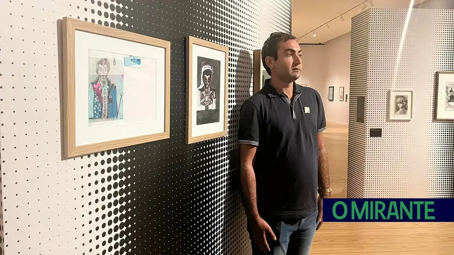 Artista de projecto do Hospital de Santarém expõe obras no Porto Artista de projecto do Hospital de Santarém expõe obras no Porto