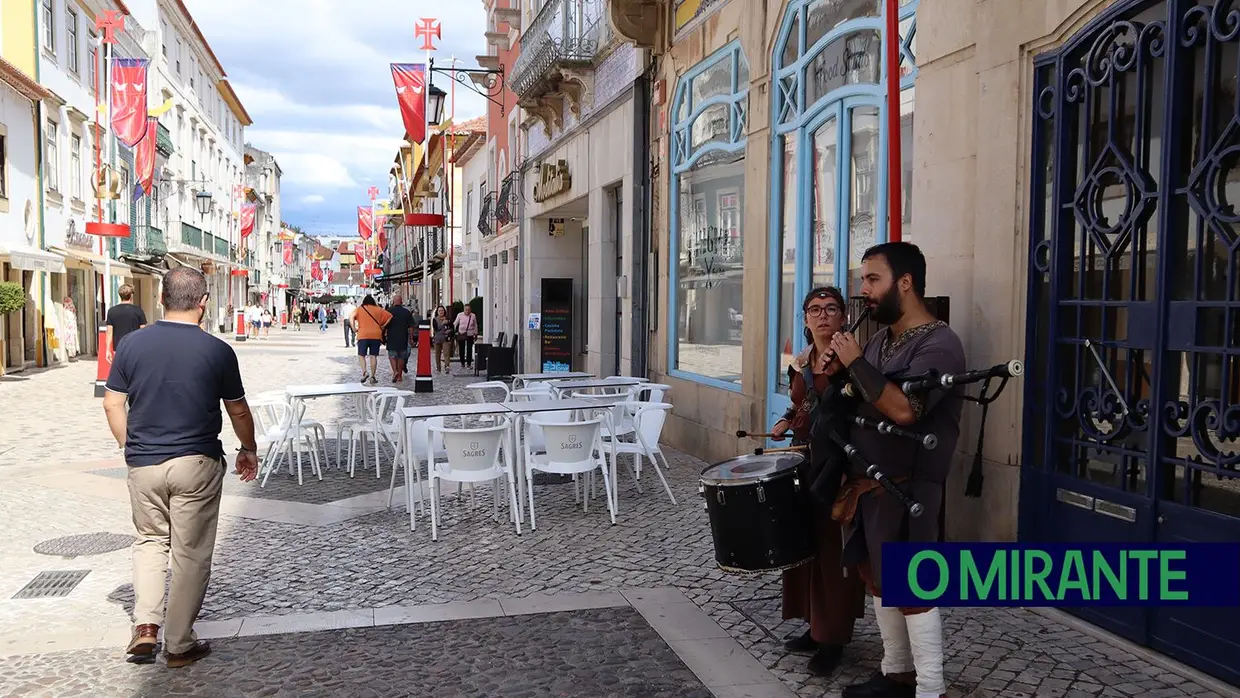 Festival de dança e música histórica animaram centro histórico de Tomar