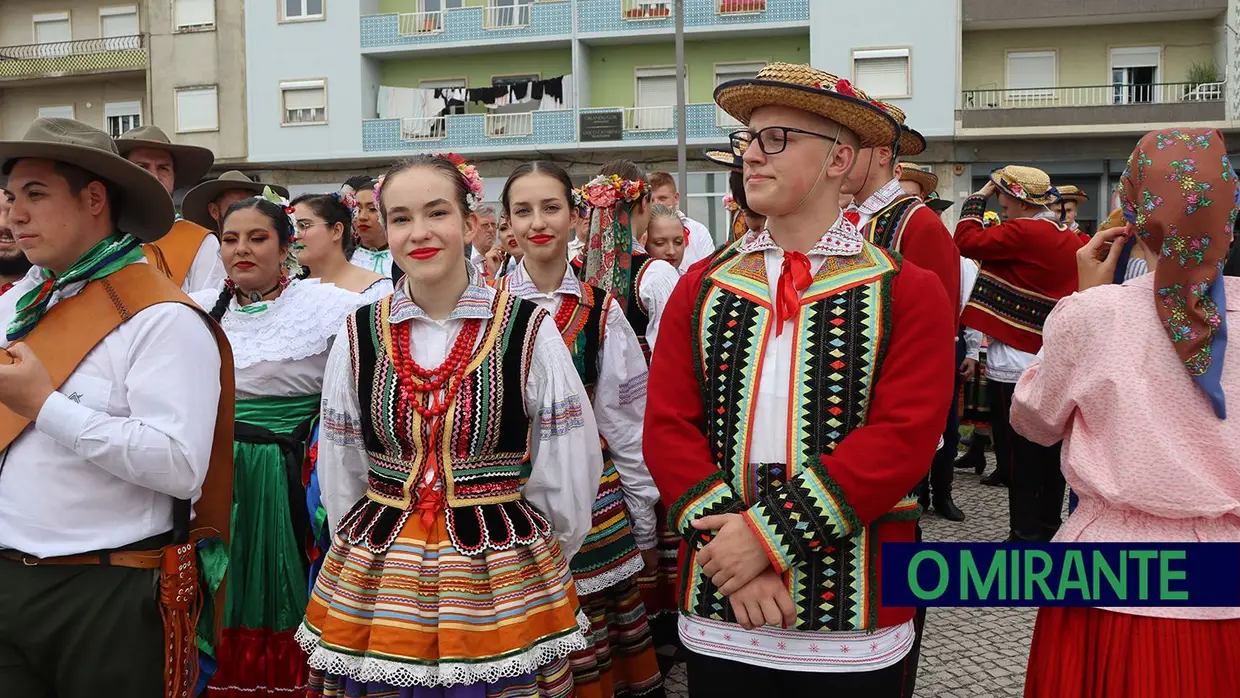 Animação e cor no Festival Celestino Graça em Santarém