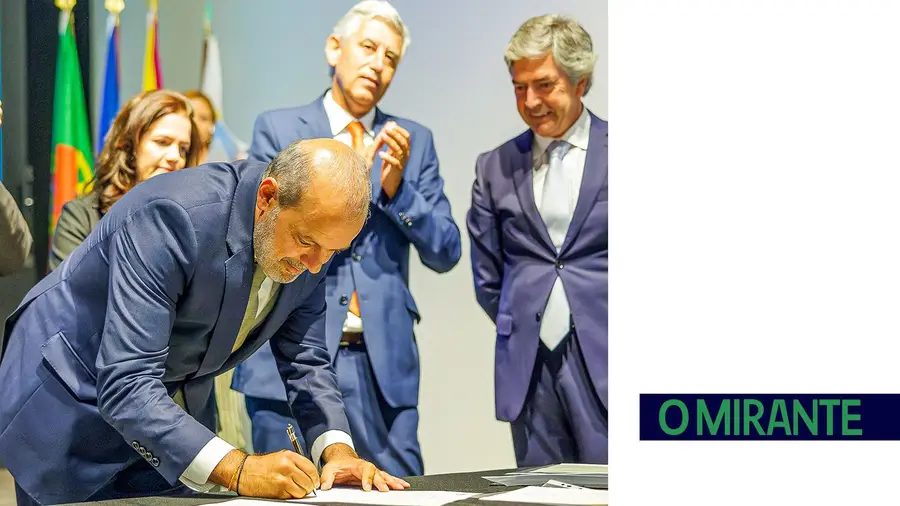 Autarcas assumem direcção da Turismo do Centro Autarcas assumem direcção da Turismo do Centro