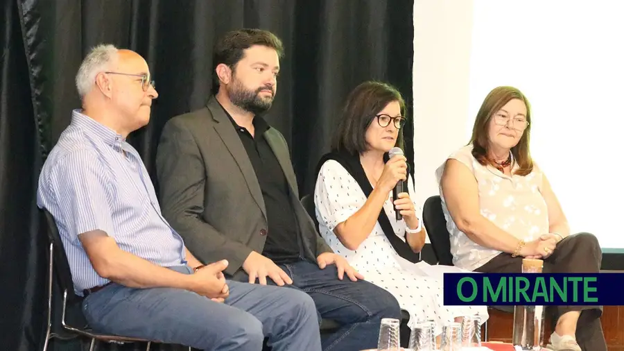 Iniciativa “Em Tomar a Aprender” destaca a importância da empatia e do humor na Educação Iniciativa “Em Tomar a Aprender” destaca a importância da empatia e do humor na Educação