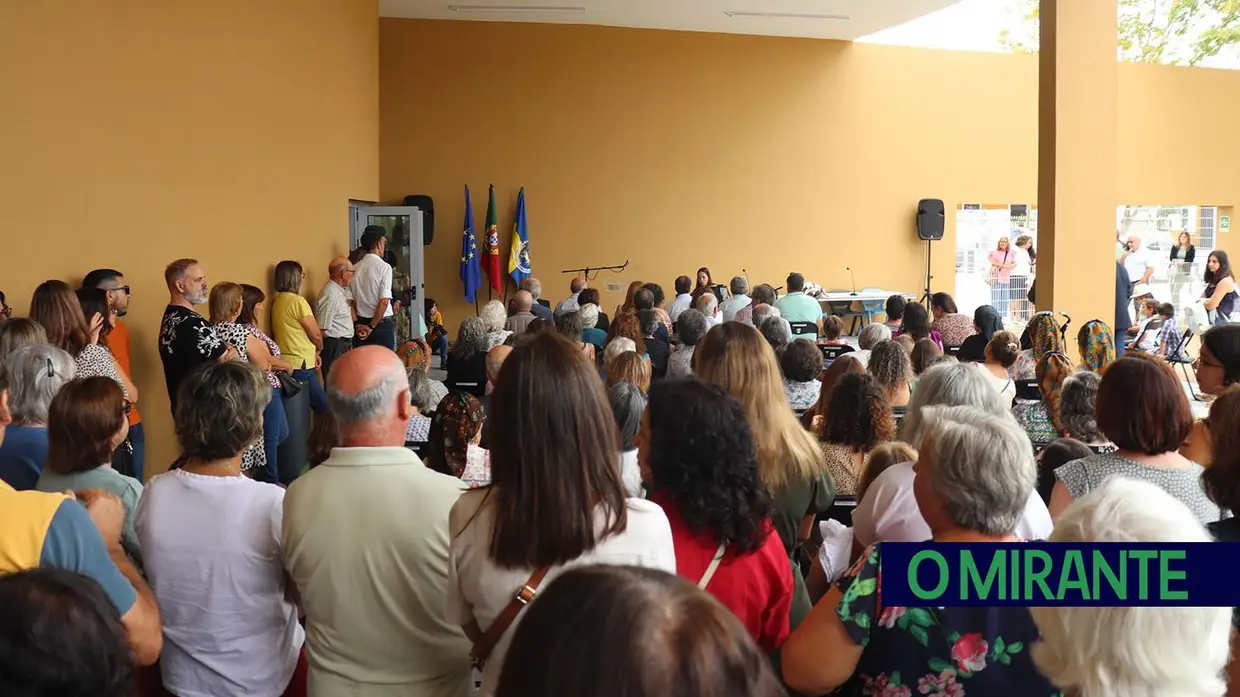 Antiga escola primária de Glória do Ribatejo mais moderna e inclusiva