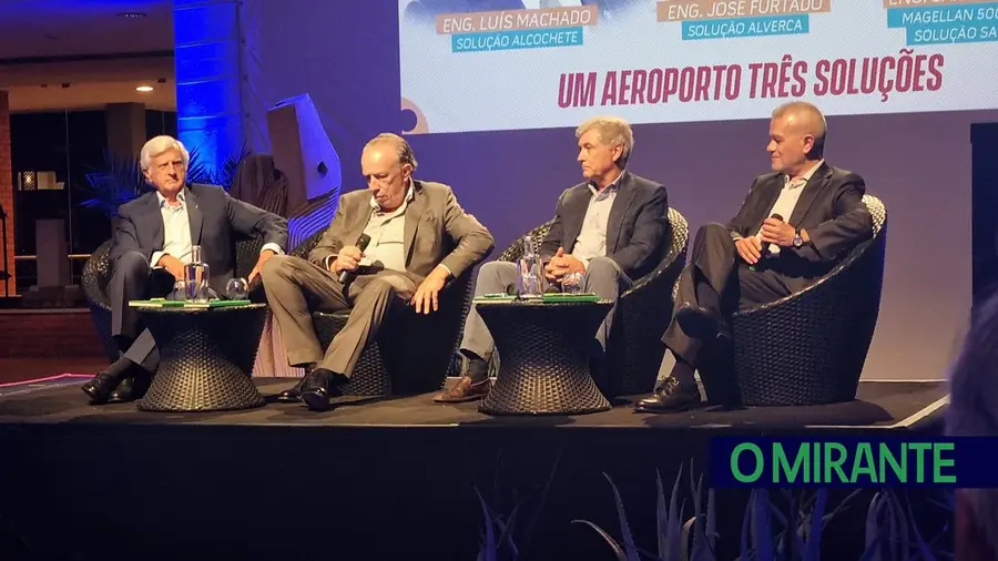 Projecto do Aeroporto de Lisboa em Santarém foi o mais elogiado na Figueira da Foz Projecto do Aeroporto de Lisboa em Santarém foi o mais elogiado na Figueira da Foz
