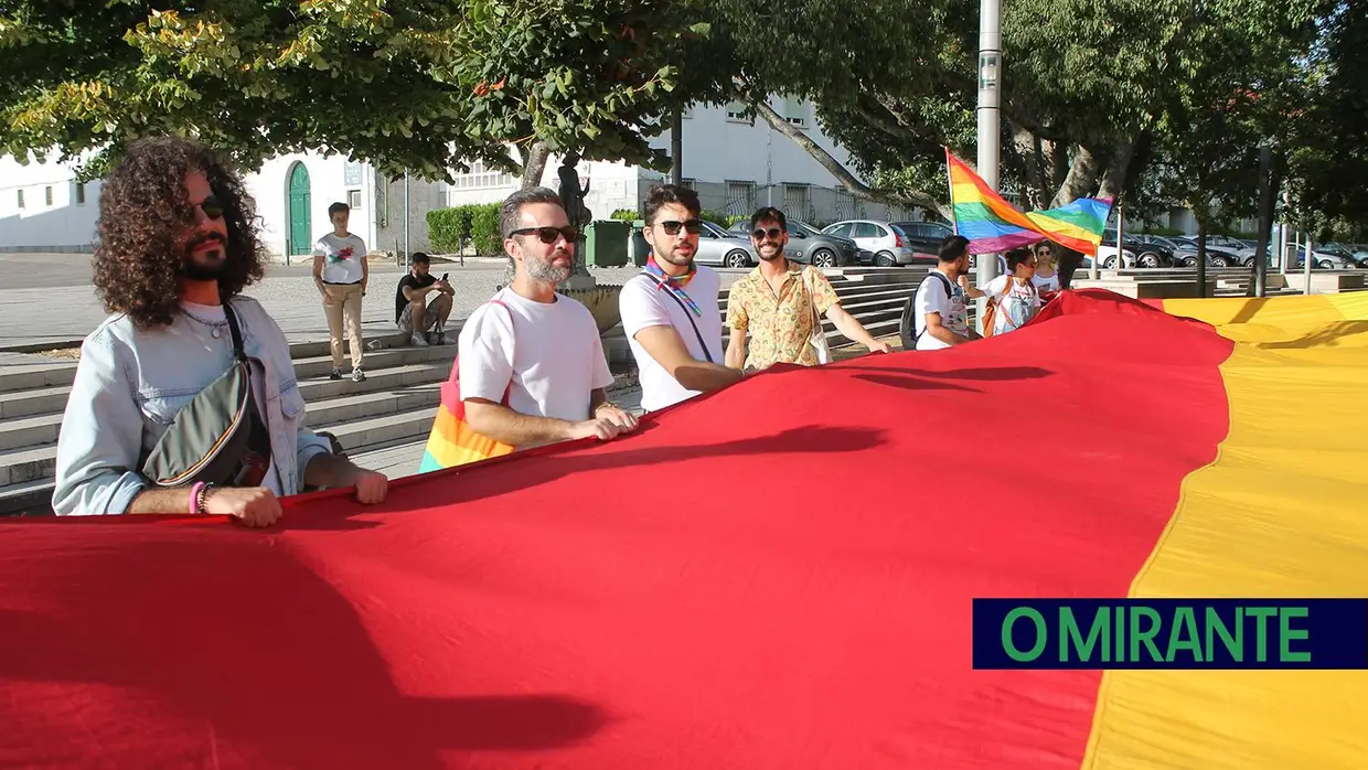 Marcha do Orgulho LGBT desfilou em Santarém