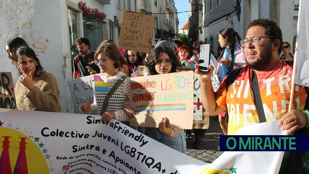 Marcha do Orgulho LGBT desfilou em Santarém