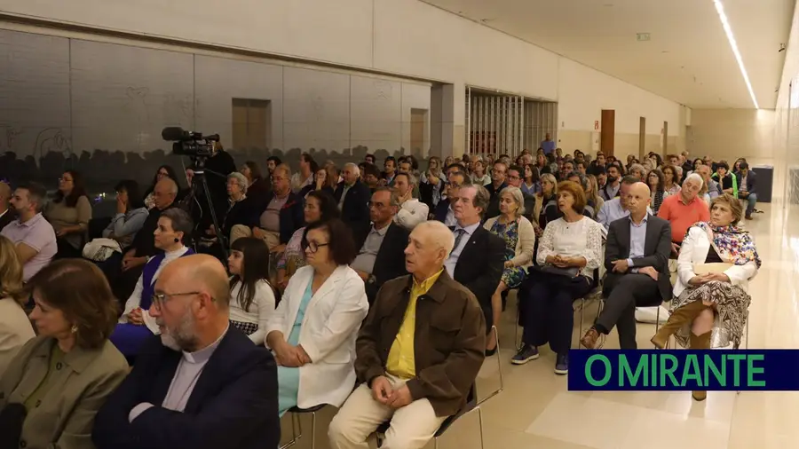 Apresentação da Obra “Fátima e a Criação Artística” Apresentação da Obra “Fátima e a Criação Artística”