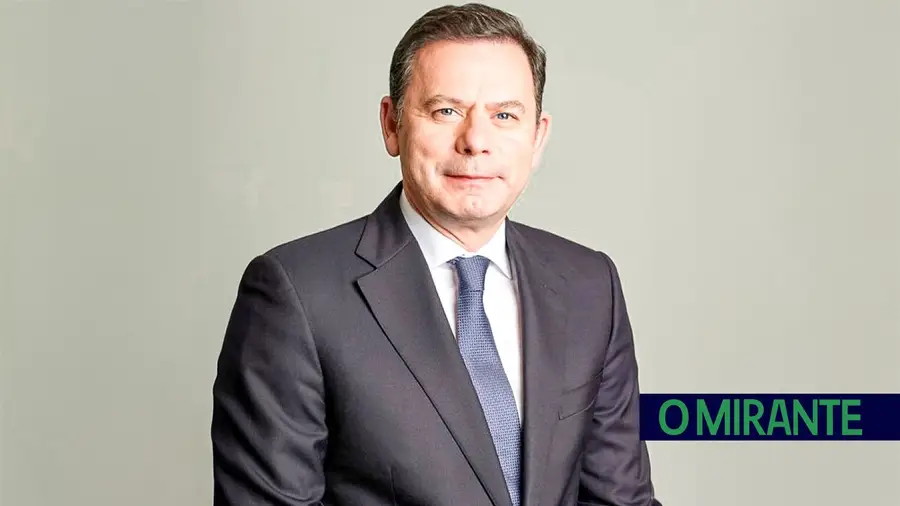 Luís Montenegro faz visita política à pobre Luís Montenegro faz visita política à pobre