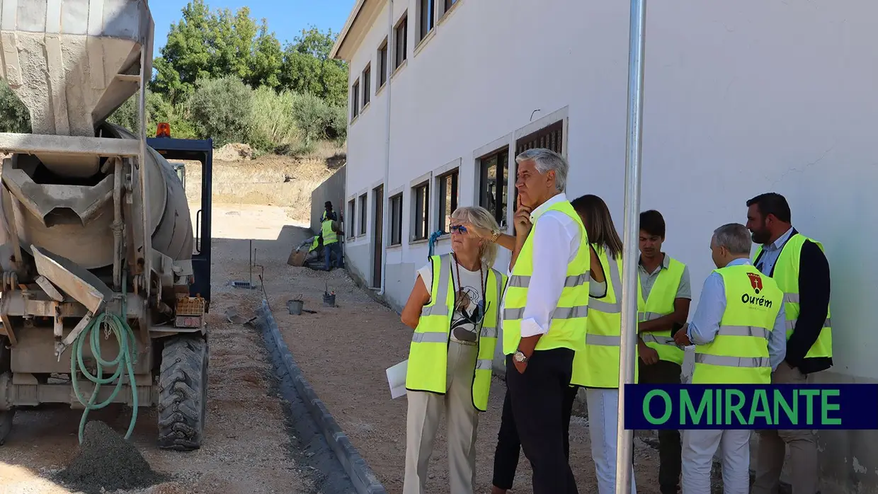 Presidente de Ourém visita obras no concelho