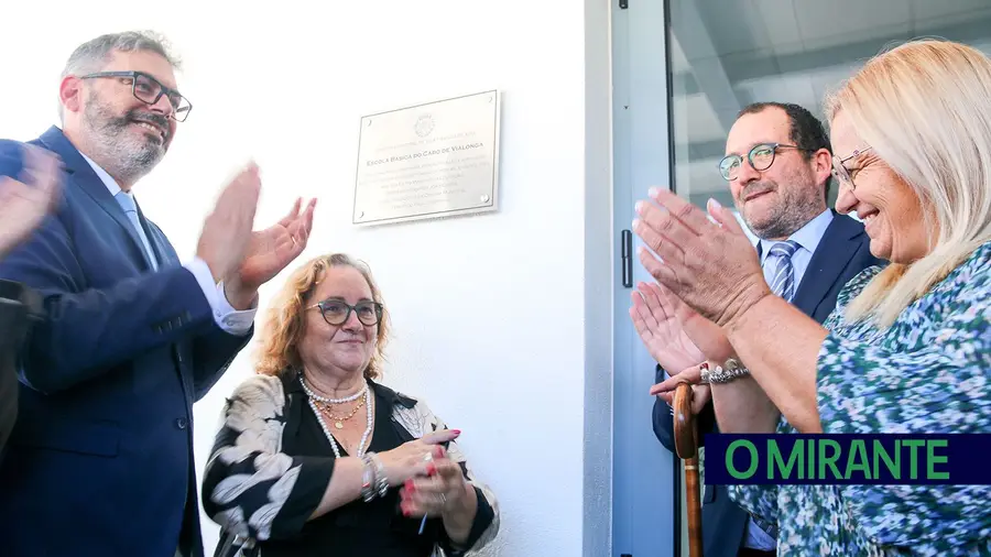Promessa de obras na Secundária de Vialonga vai ser cumprida com verbas do PRR Promessa de obras na Secundária de Vialonga vai ser cumprida com verbas do PRR