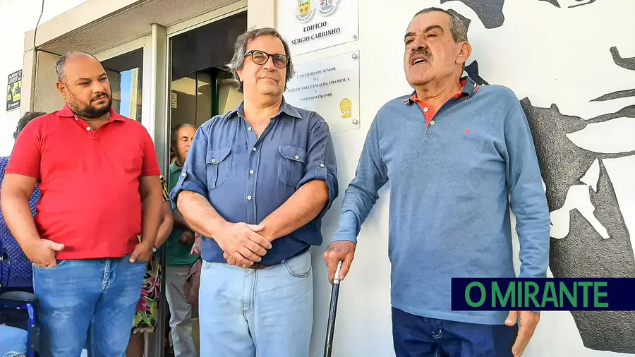 Sérgio Carrinho não escondeu emoção em homenagem da Junta da Chamusca e Pinheiro Grande Sérgio Carrinho não escondeu emoção em homenagem da Junta da Chamusca e Pinheiro Grande