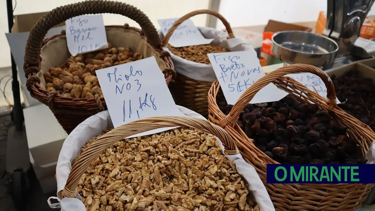 Feira Nacional dos Frutos Secos já começou