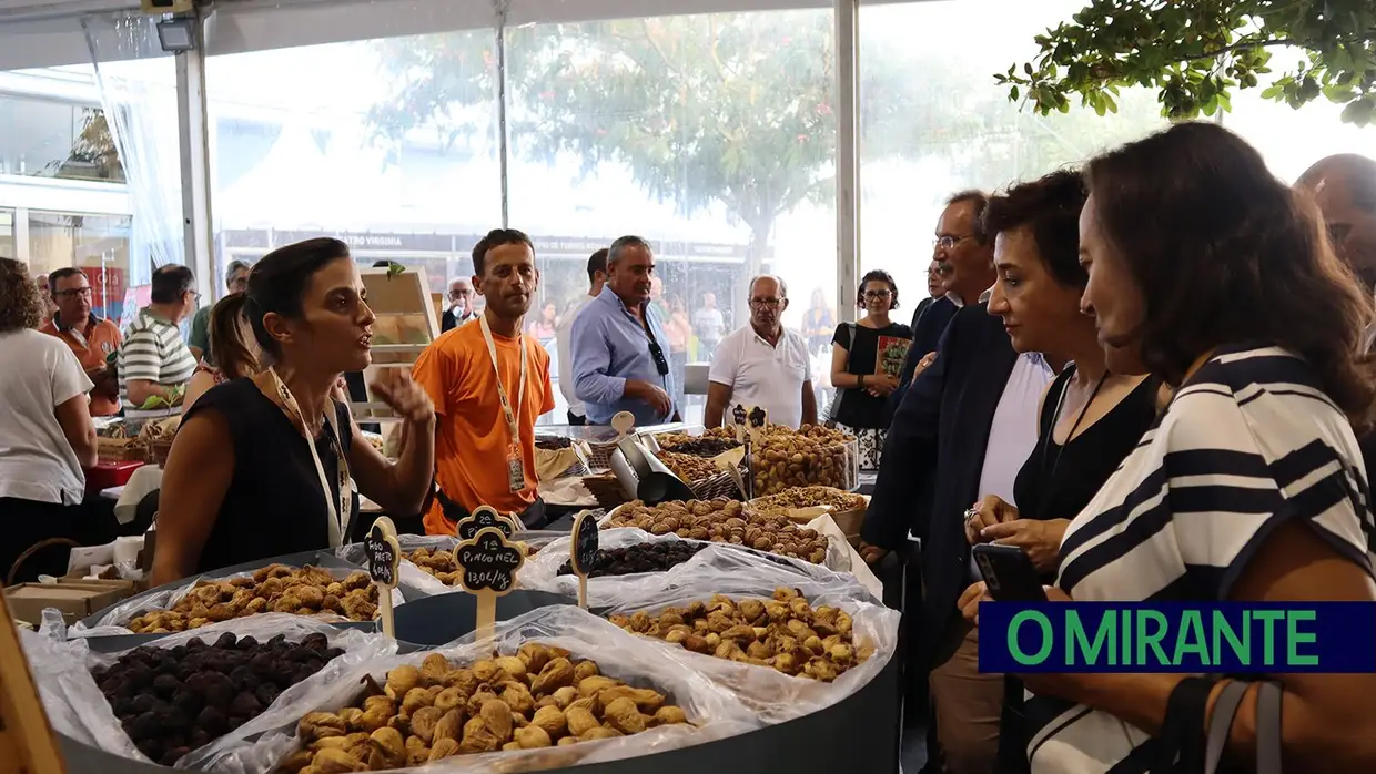 Feira Nacional dos Frutos Secos já começou