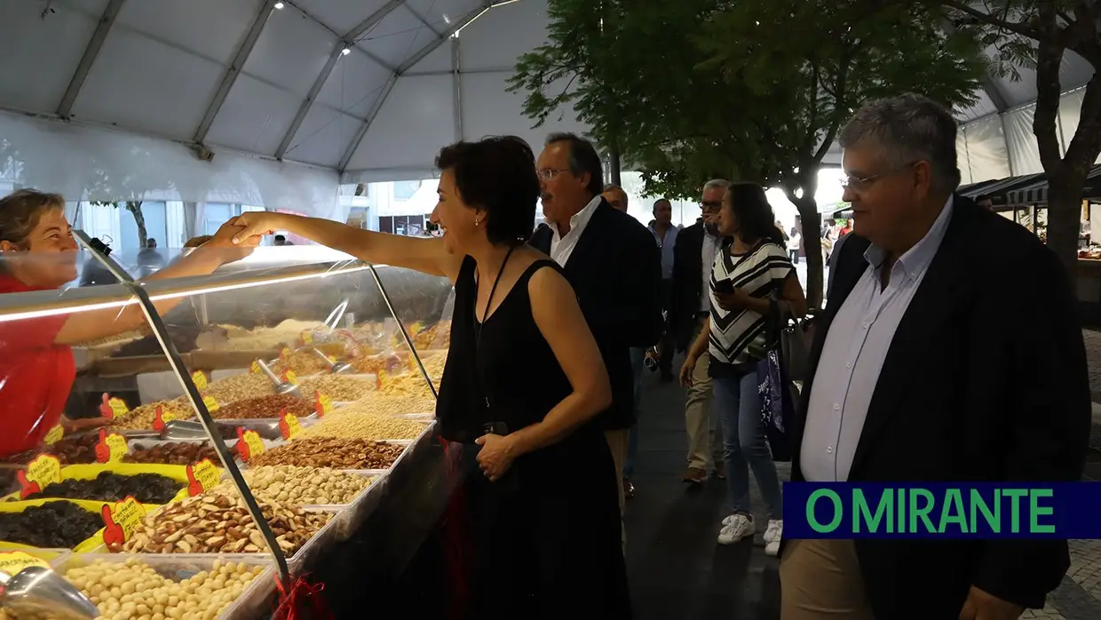 Feira Nacional dos Frutos Secos já começou