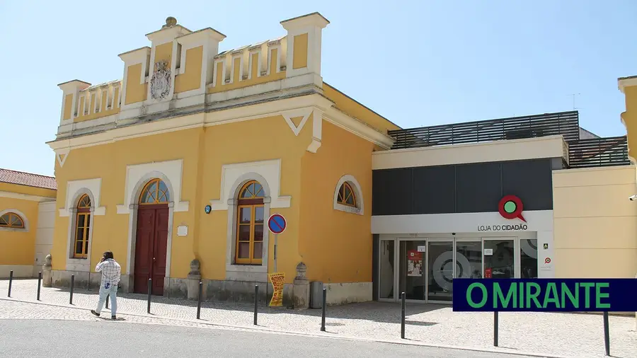 CDU reclama reposição de horário no balcão da AT em Santarém CDU reclama reposição de horário no balcão da AT em Santarém