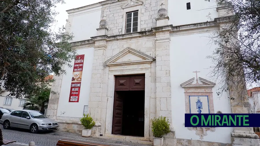 Assaltaram Santuário do Milagre em Santarém mas não levaram nada Assaltaram Santuário do Milagre em Santarém mas não levaram nada