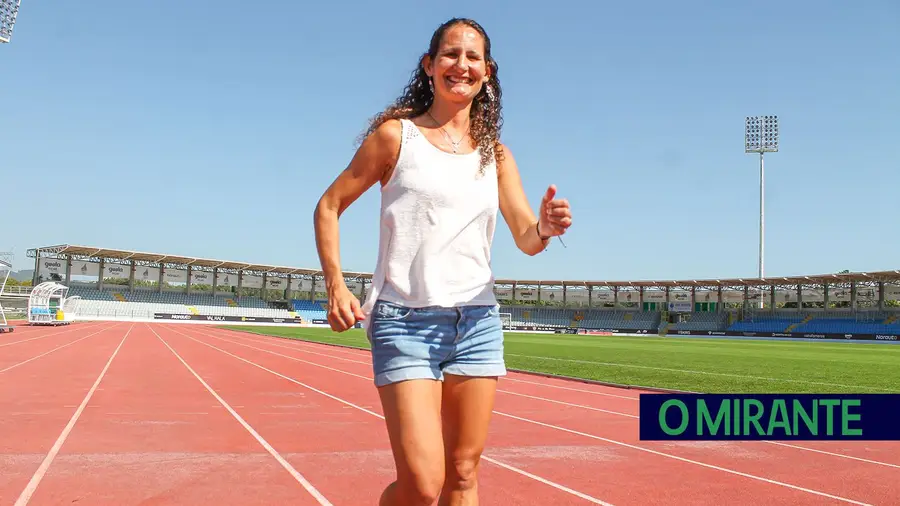 Inês Henriques: “No futebol até os roupeiros são condecorados” Inês Henriques: “No futebol até os roupeiros são condecorados”