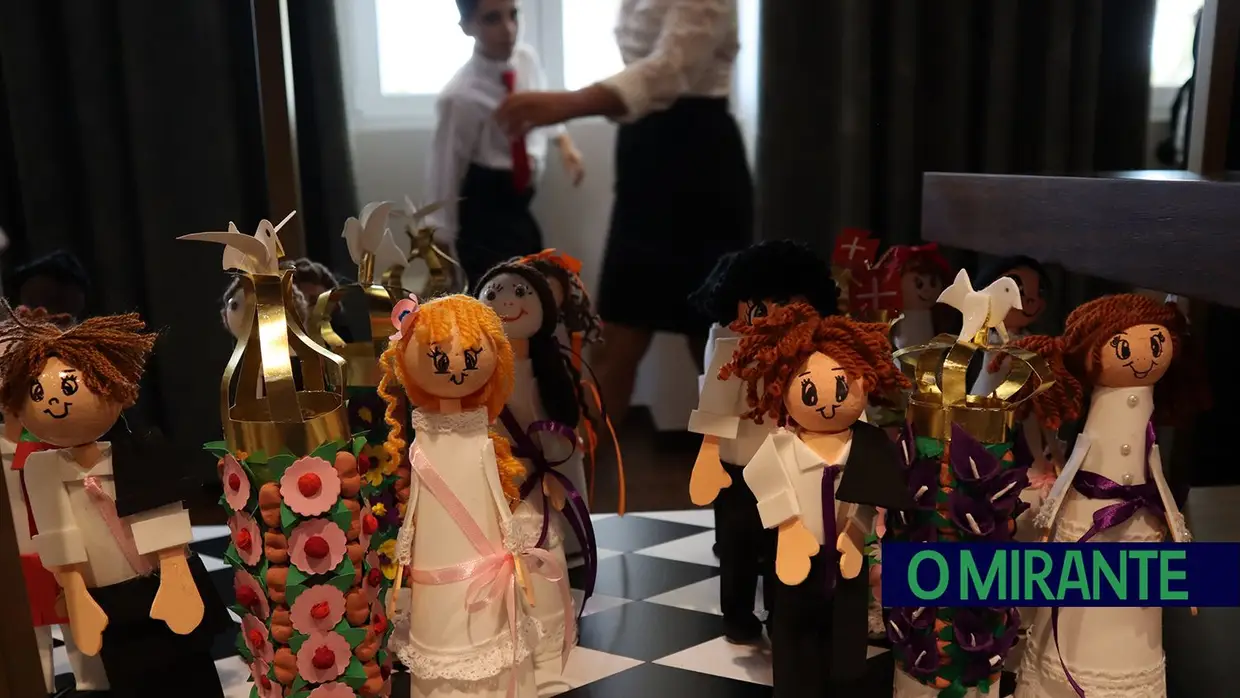 Exposição sobre a Festa dos Tabuleiros em Tomar