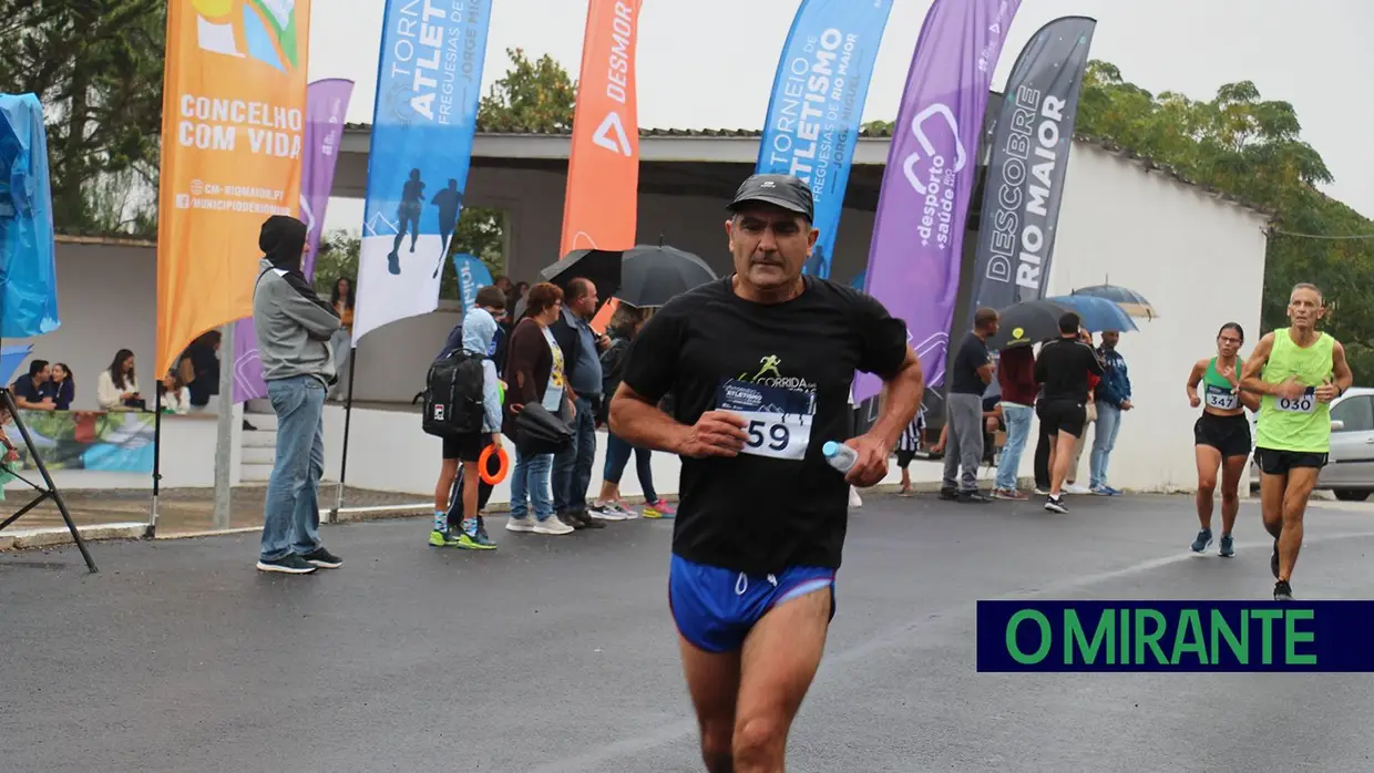 Inês Henriques homenageada no torneio de atletismo Freguesias de Rio Maior