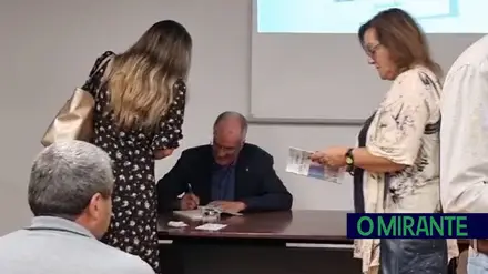 Crónicas dos Bons Amigos na Biblioteca António Botto em Abrantes