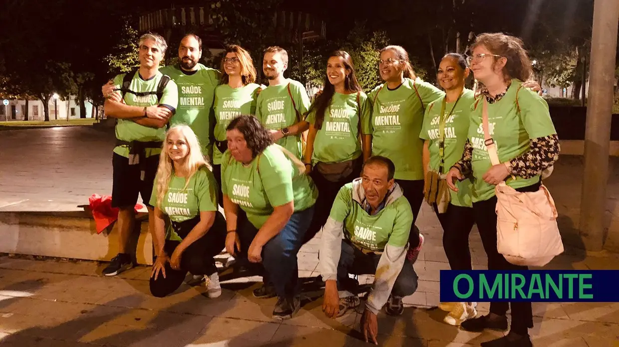 Caminhada de A Farpa reuniu mais de uma centena