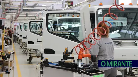 Fábrica da Mitsubishi Fuso em Tramagal assinala recorde de produção em 2023