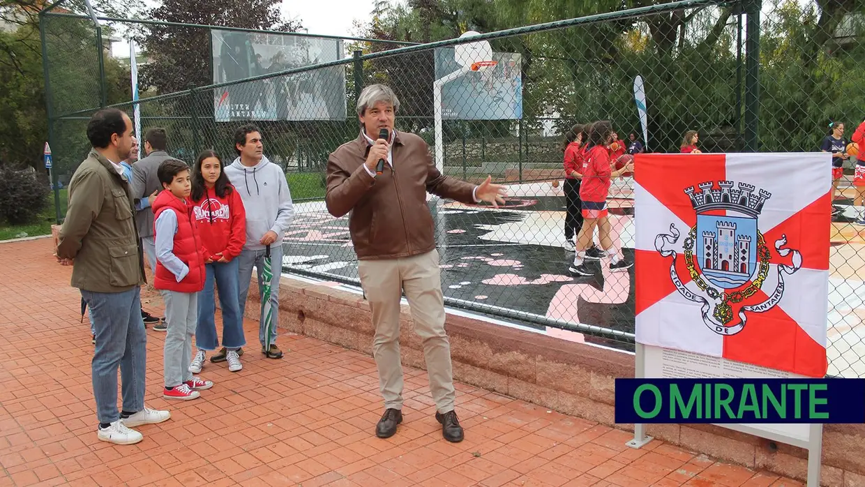 A melhor basquetebolista portuguesa de sempre começou a ganhar títulos em Santarém