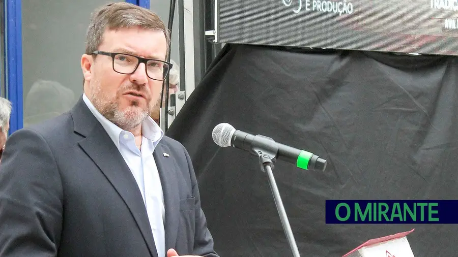 Nem o presidente da câmara escapa Nem o presidente da câmara escapa