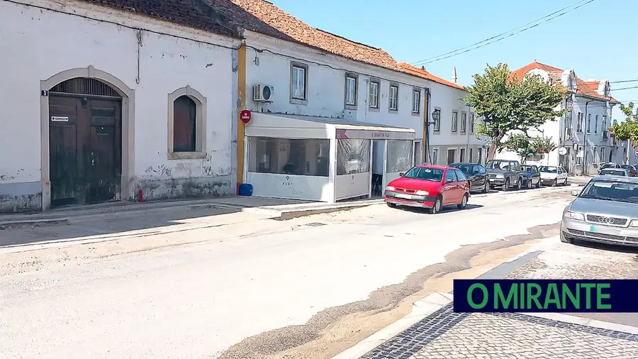 Inundações na Chamusca continuam e comerciantes já tiveram que fechar portas Inundações na Chamusca continuam e comerciantes já tiveram que fechar portas