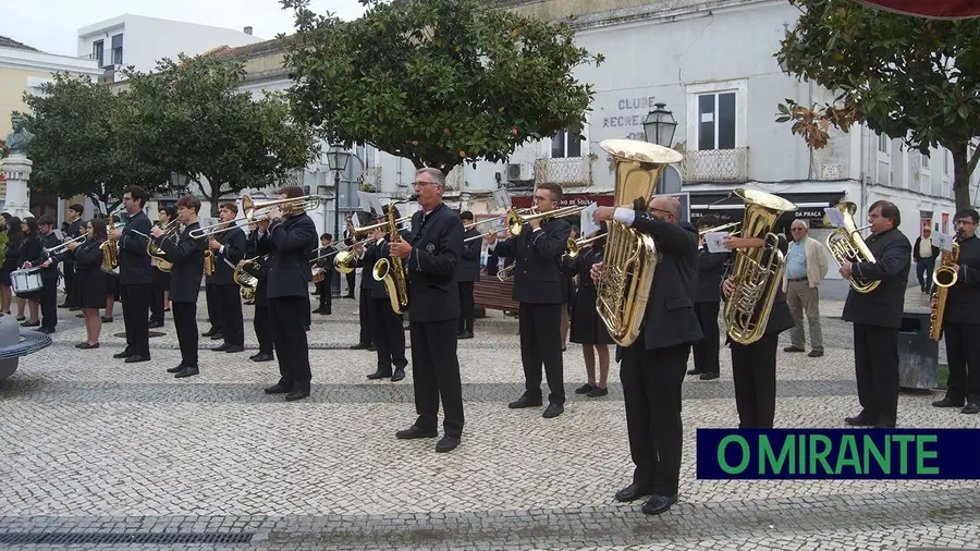 Alhandra acolheu encontro de bandas da Euterpe