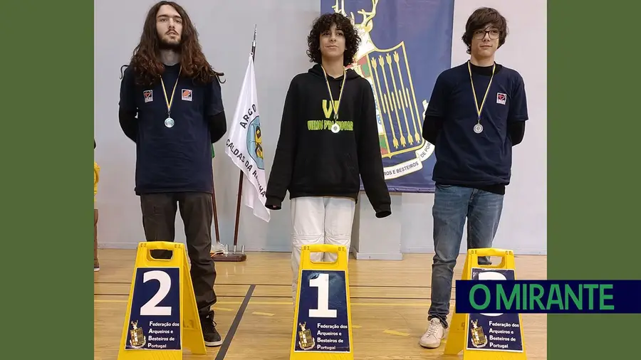 Tiro com arco do RCS arrecada duas medalhas no campeonato de sala Tiro com arco do RCS arrecada duas medalhas no campeonato de sala