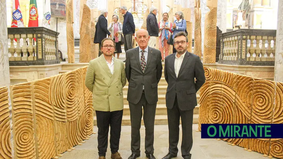 “O Caminho dos Santos” em exposição na Igreja da Misericórdia em Santarém