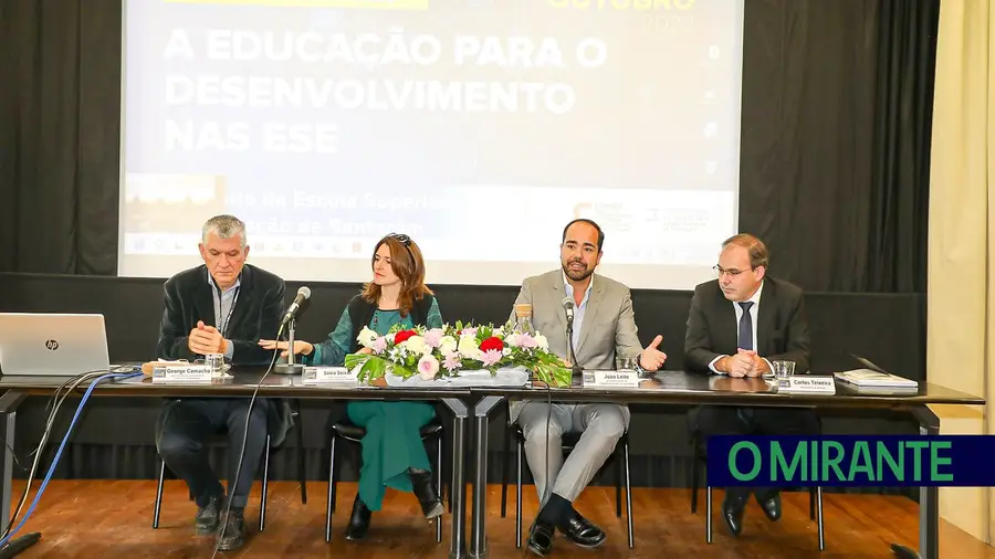 Encontro em Santarém promoveu debate sobre escolas superiores de educação