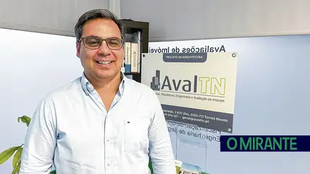 Empresas que colocam publicidade na imprensa escrita estão a contribuir para haver boa informação Empresas que colocam publicidade na imprensa escrita estão a contribuir para haver boa informação