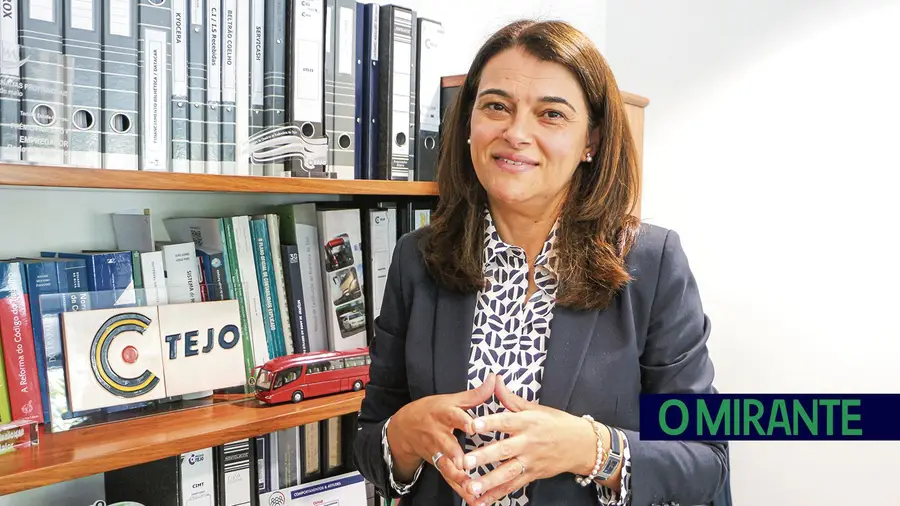 Sinto algum desconforto quando depois de um telefonema recebo publicidade relacionada com o que falei Sinto algum desconforto quando depois de um telefonema recebo publicidade relacionada com o que falei