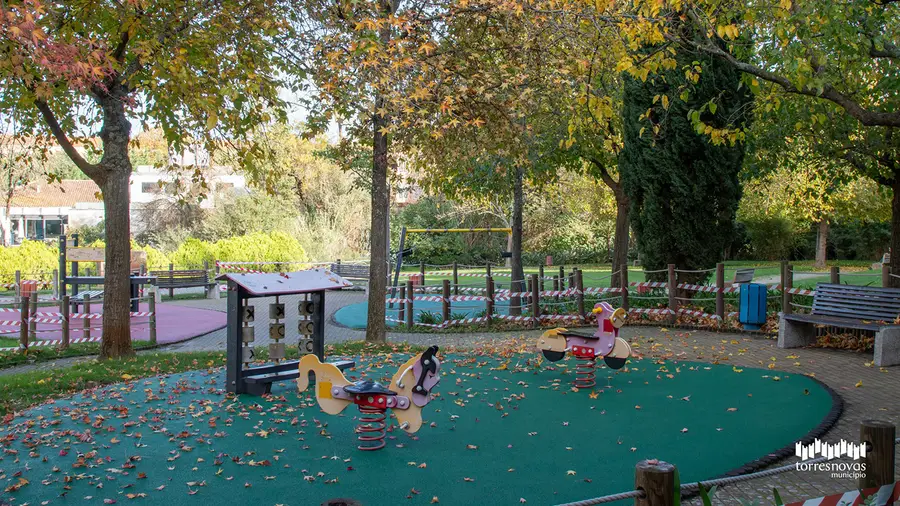 Parque infantil da Quinta das Rosas foi requalificado