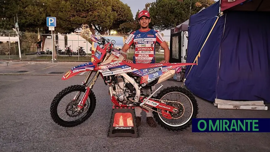 Piloto de Almeirim na taça do mundo de corridas em areia Piloto de Almeirim na taça do mundo de corridas em areia