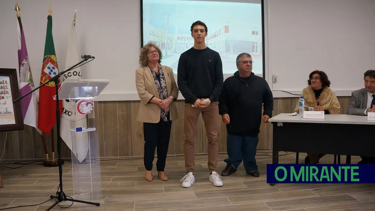 Secundária do Cartaxo completou 43 anos ao serviço do ensino