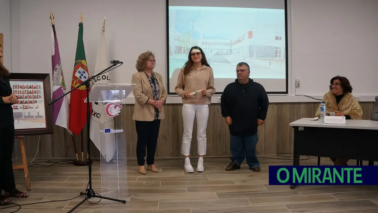 Secundária do Cartaxo completou 43 anos ao serviço do ensino
